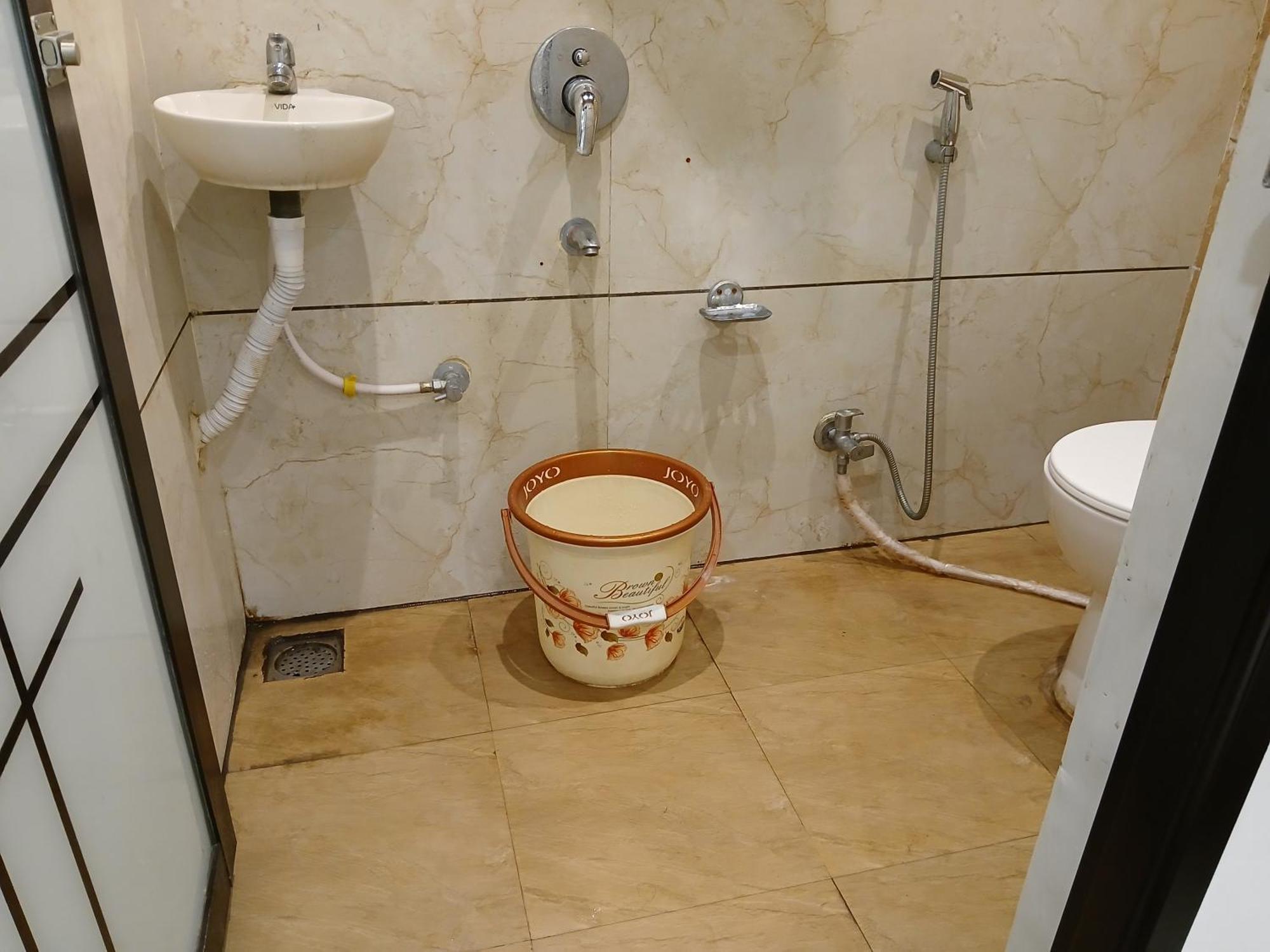 Hotel Jyoti Shree Uddzsaín Kültér fotó
